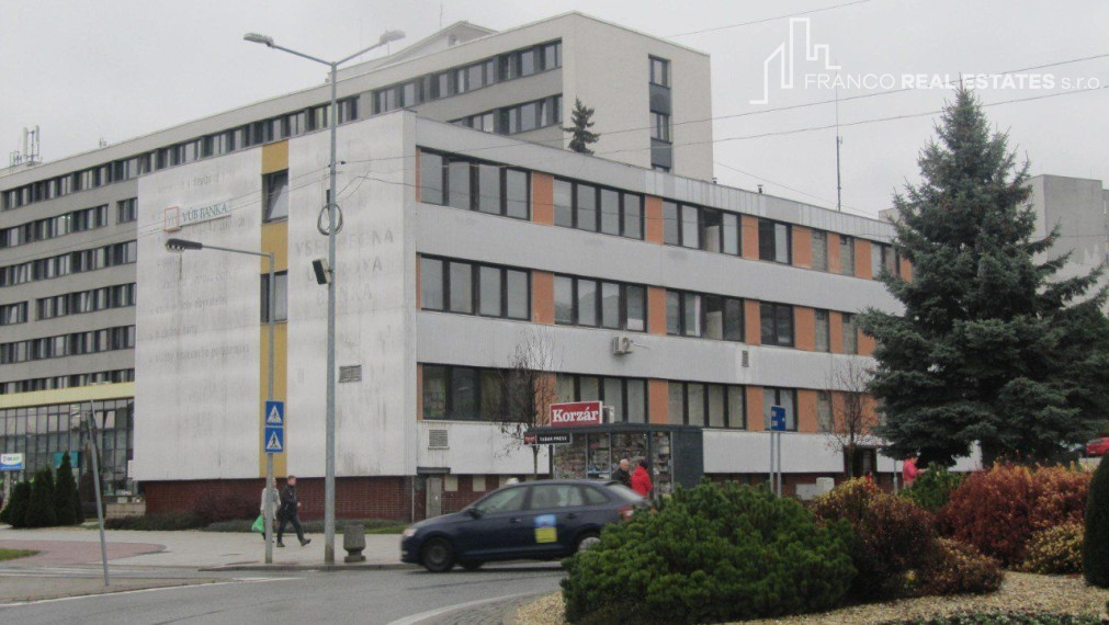Prenájom kancelárie 19 m², Námestie slobody č.6, Vranov nad Topľou