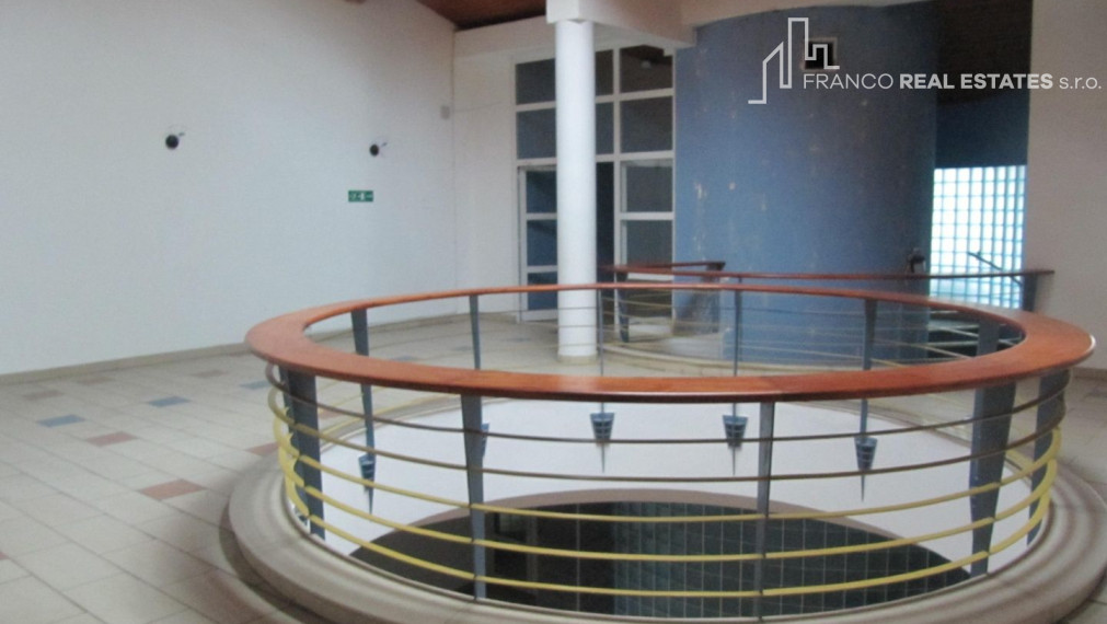 Prenájom kancelárskych priestorov - EXKLUZIVNE