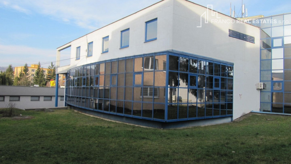 Prenájom kancelárii a obchodných priestorov v širšom centre mesta Stropkov