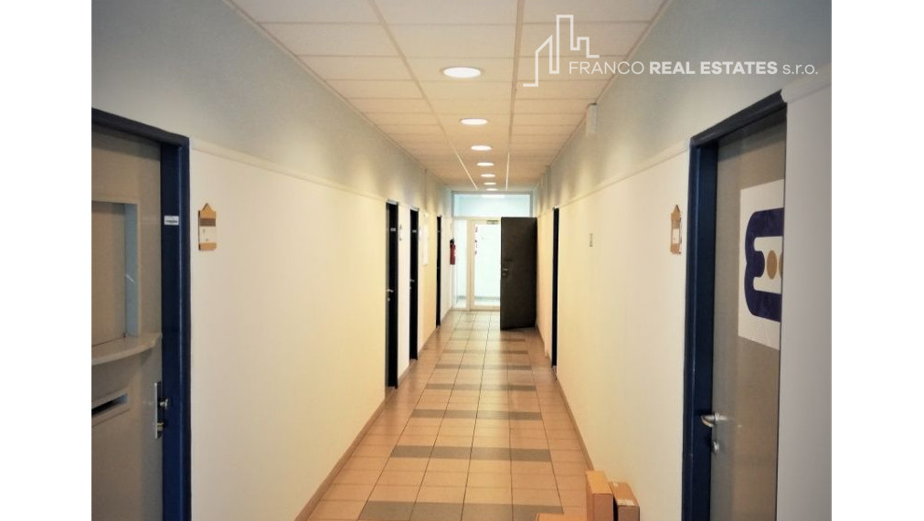 Prenájom kancelárskych priestorov v centre mesta TOPOLCANY