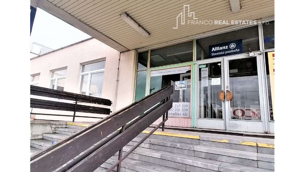 Prenájom kancel./ obchodných priestorov centre mesta BnB (Oproti TESCO)