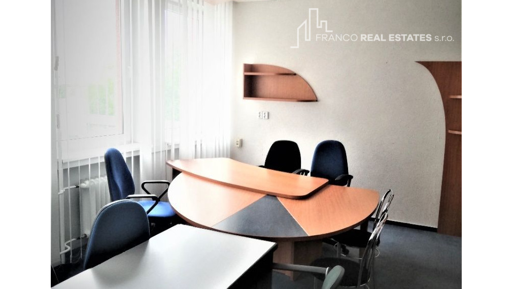 Kancelárie na prenájom - centrum Topoľčany /TOP ADRESA/