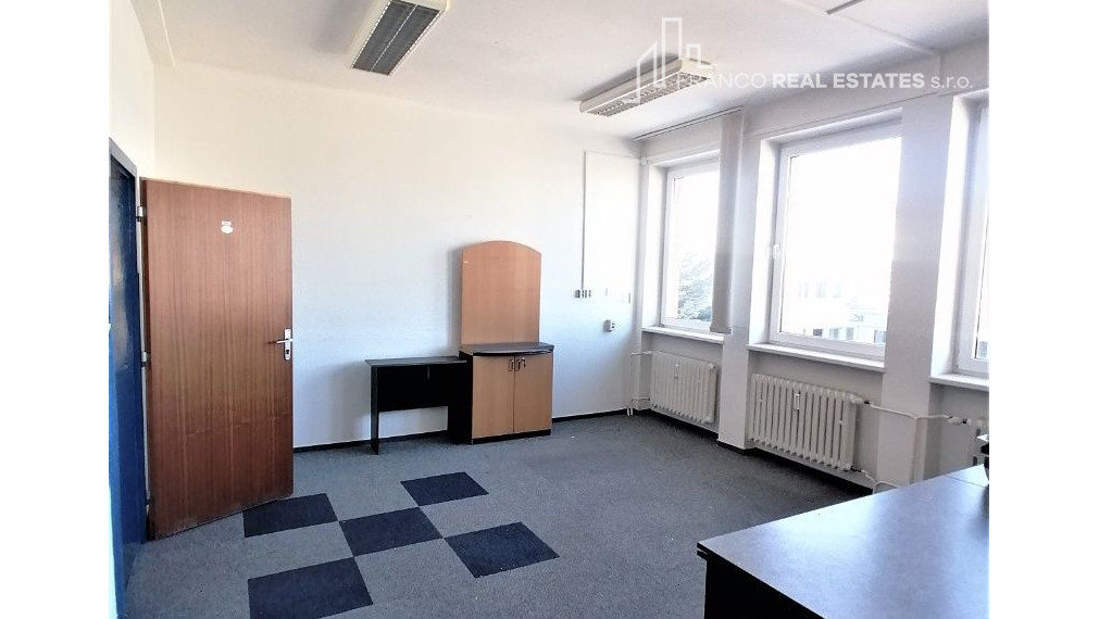 Kancelárie na prenájom - centrum Topoľčany /TOP ADRESA/