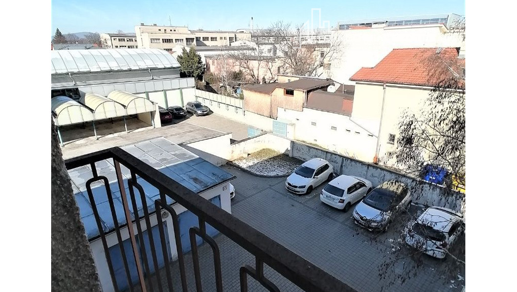 Kancelárie na prenájom - centrum Topoľčany /TOP ADRESA/