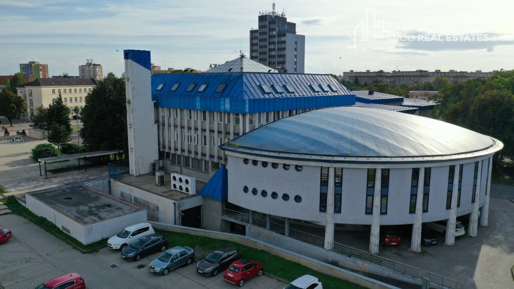 EXKLUZÍVNY prenájom kancelárskych priestorov v centre mesta Michalovce