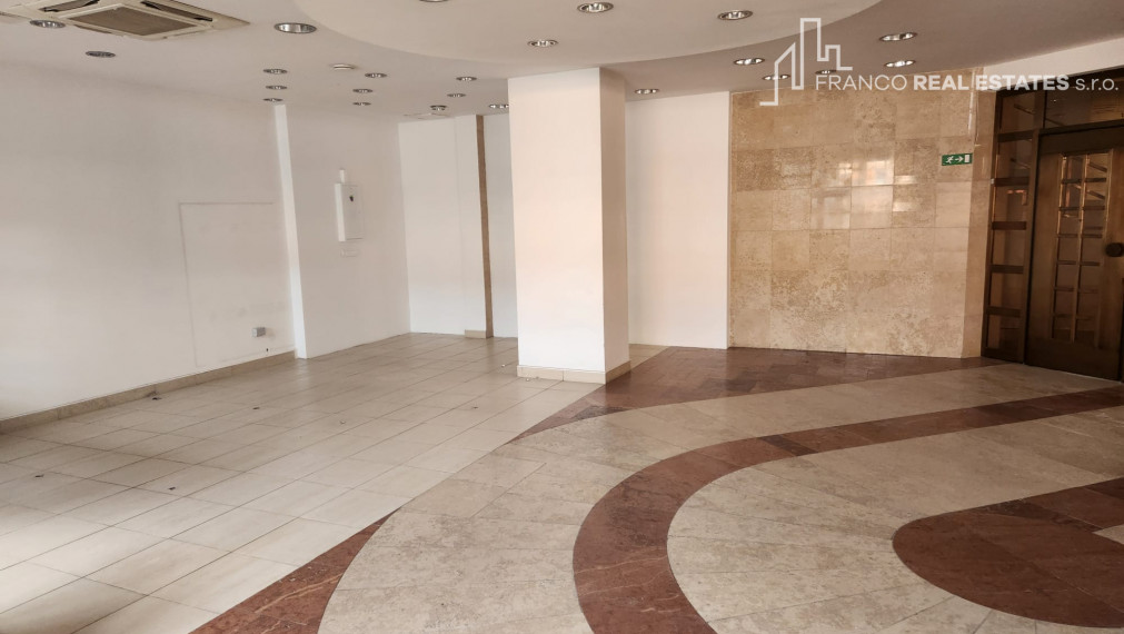 Nadštandardný prevádzkový priestor v TOP lokalite -  Čadca