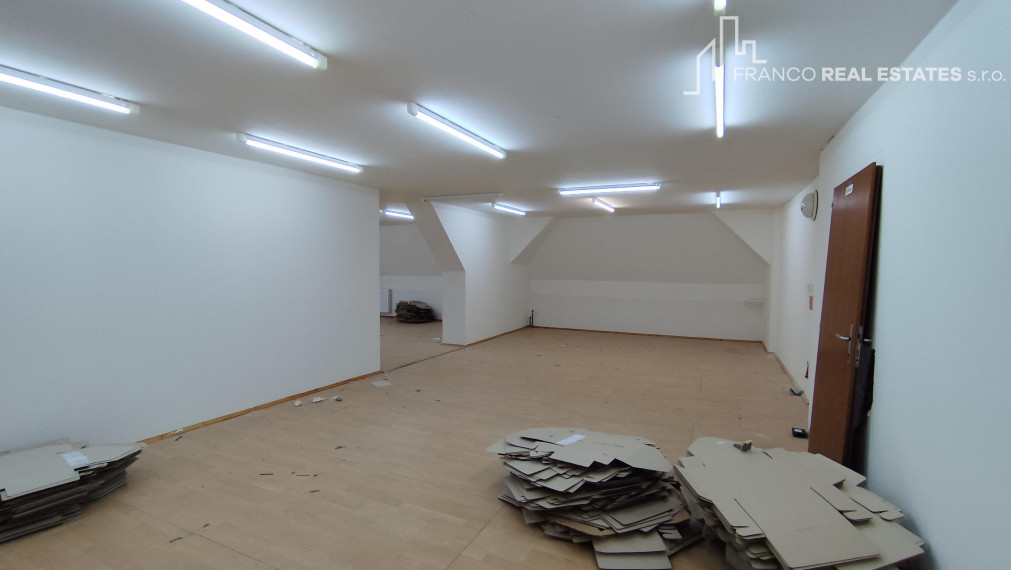 Otvorený priestor 205m2 v centre mesta Piešťany