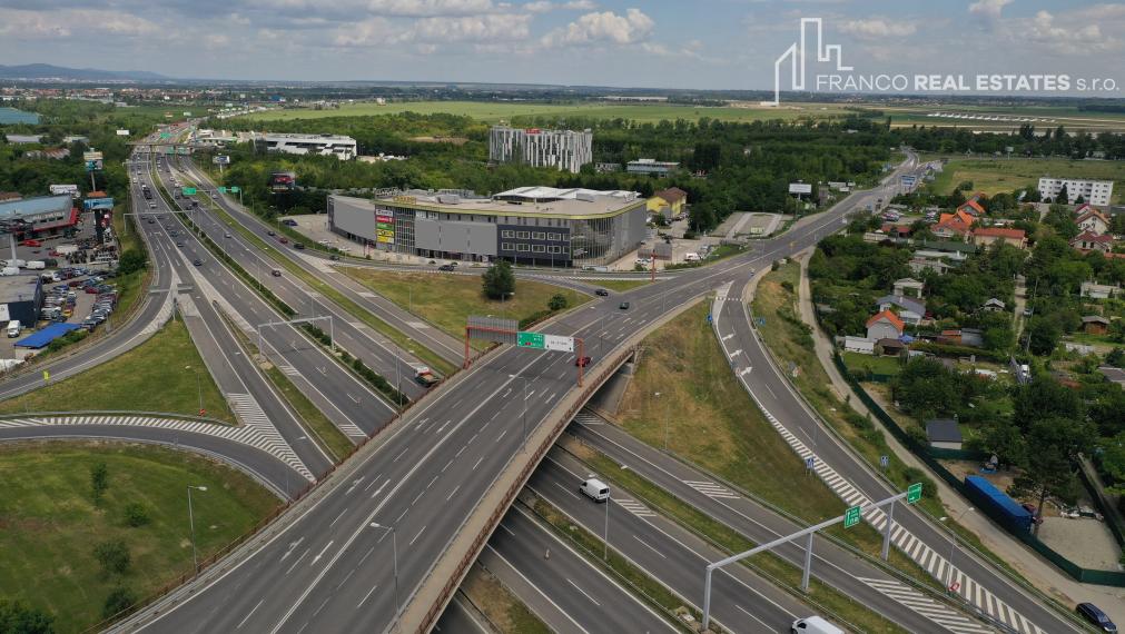Prevádzkový priestor retail zóna AVION pri obchvate (8€/m2)