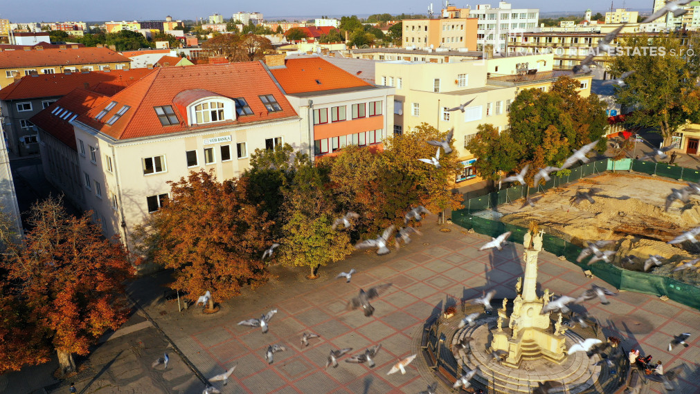 Kancelária v priamom centre mesta Nové Zámky 60m2, klimatizácia