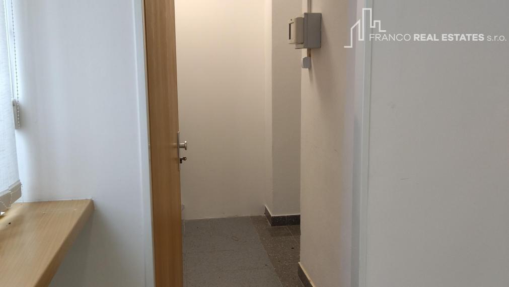 Obchodný priestor v priamom centre mesta Galanta 260m2