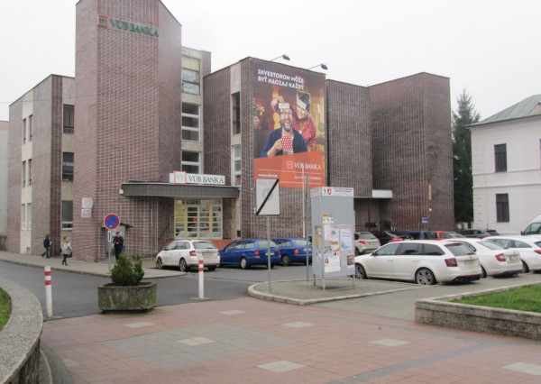 EXKLUZÍVNY prenájom kancelárskych priestorov v centre 21m2