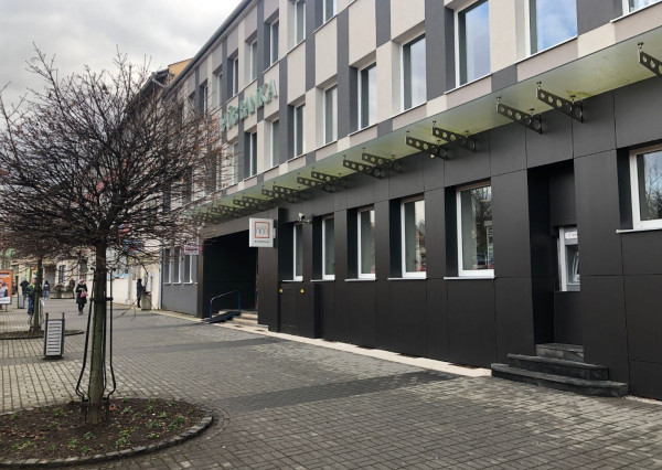 Prenájom kancelárii a obchodných priestorov v centre mesta Prievidza