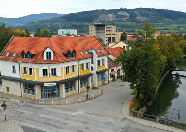 Prémiové kancelárie v priamom centre mesta BYTČA