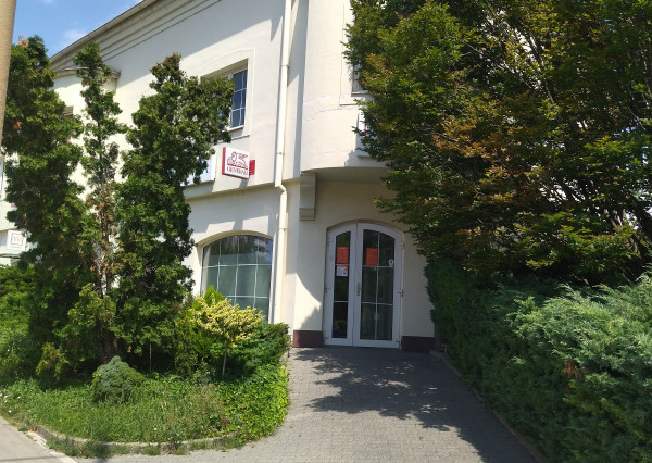 Prenájom kancelárie v centre mesta Holíč