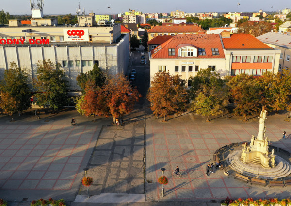Kancelárie v priamom centre mesta Nové Zámky 23m2 - klimatizácia