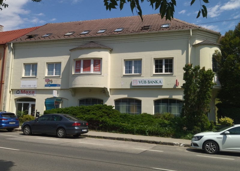 Prenájom kancelárie v centre mesta Holíč